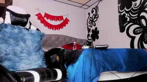 juan online show from April 6, 8:54 pm