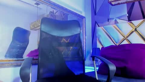 JUAN SMITH online show from January 13, 2:42 pm