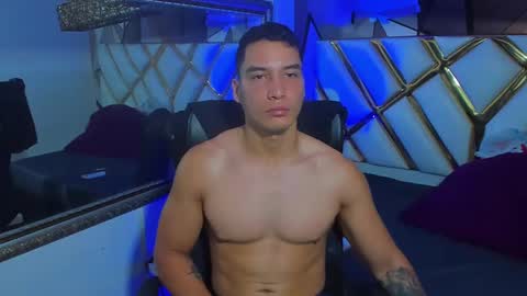 JUAN SMITH online show from January 21, 11:13 am