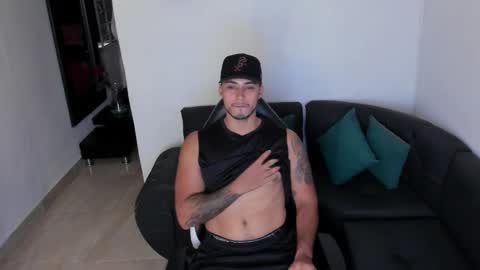 juan_muscle online show from September 19, 2:37 am