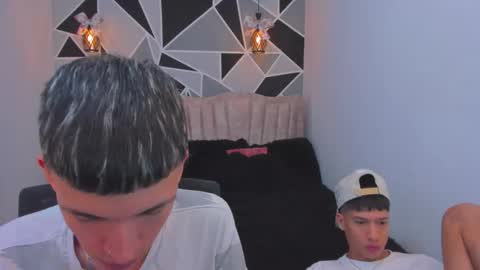 JuanSteven online show from January 7, 3:22 am