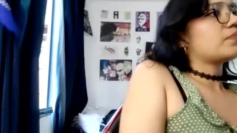 juancamillr online show from April 20, 10:57 pm