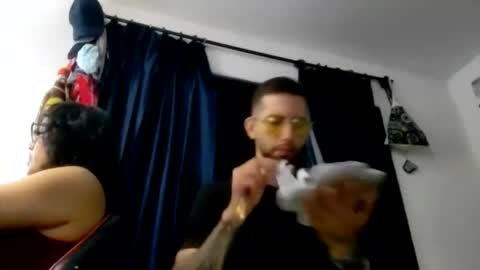 juancamillr online show from April 19, 12:22 am