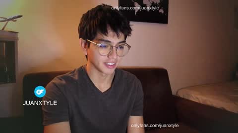 . online show from December 14, 9:32 pm