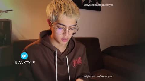 . online show from March 13, 1:14 pm