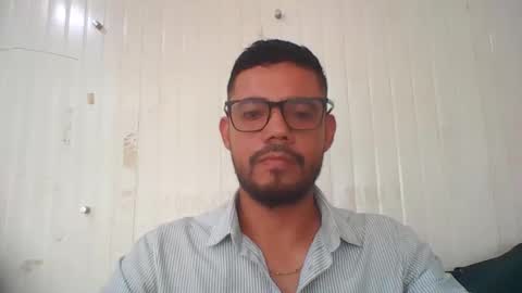 juanfe_style online show from November 7, 4:09 pm