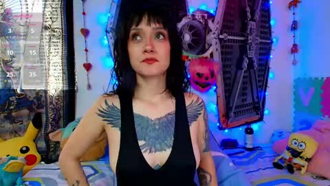 Juanita online show from June 4, 8:59 pm