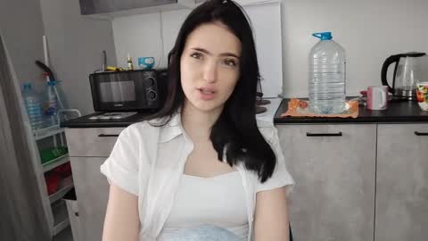 Veronika online show from June 4, 7:36 am