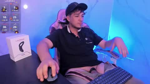 JUAN  online show from April 10, 5:24 am