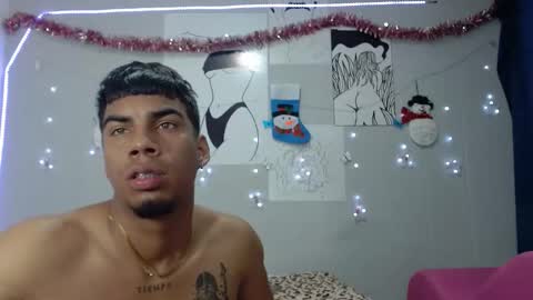 juanse_hot11 online show from December 30, 12:42 pm