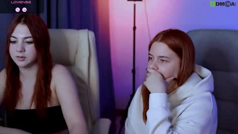 judy__hopps online show from April 10, 7:07 pm