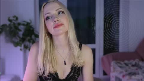 Goddess Julia online show from December 14, 8:04 pm