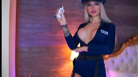 Jessye online show from October 29, 9:15 pm