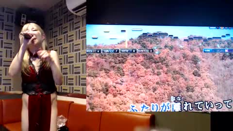 Sayo  Tanaka online show from October 9, 1:05 pm