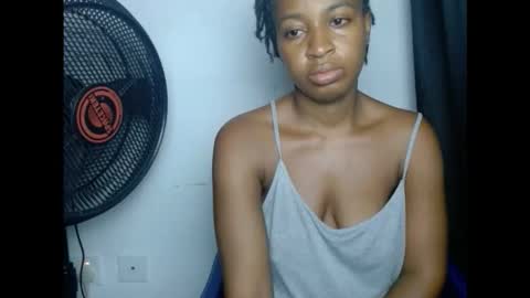 juicykinkx online show from November 5, 7:27 pm