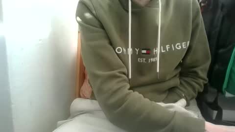 juju78juju online show from February 28, 8:09 am