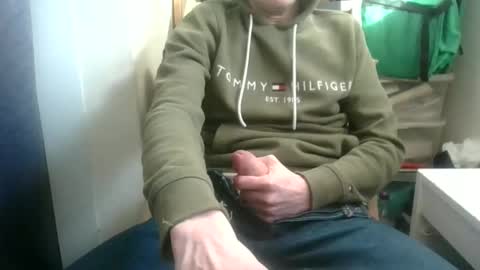 juju78juju online show from November 26, 10:23 am