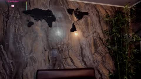 JULIAN  online show from February 13, 11:57 am