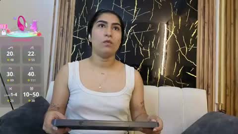 JULIANA AND CHRIS online show from April 18, 7:51 pm