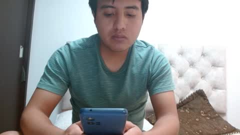 Julian online show from September 14, 9:38 pm