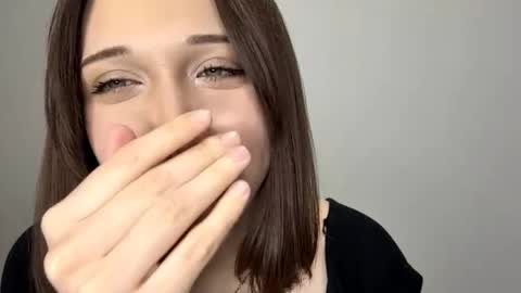 Kira online show from April 20, 3:37 pm