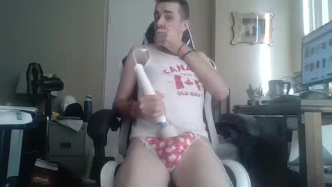 Snapshot of julianjj2001 chatting on September 29, 5:56 pm julianjj2001 online show from September 29, 5:56 pm