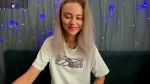 Yulya online show from April 21, 3:02 am