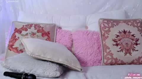 Juli  online show from June 5, 6:52 am