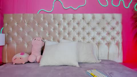 Julieta  online show from March 16, 11:58 am