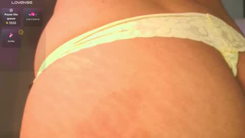 Julieta  IG juietaflower06 online show from January 15, 2:26 pm