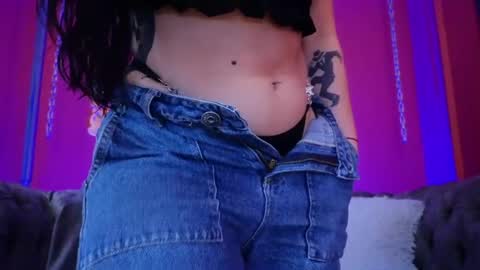  Julieta  online show from April 8, 11:57 am