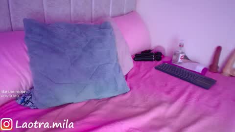 IG mila delux online show from October 22, 4:15 am