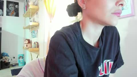 juliette online show from December 1, 8:07 pm