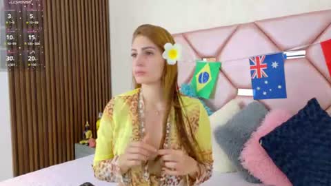 Julia  online show from July 1, 2:09 am