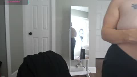 Juli Monroe online show from May 22, 12:45 pm