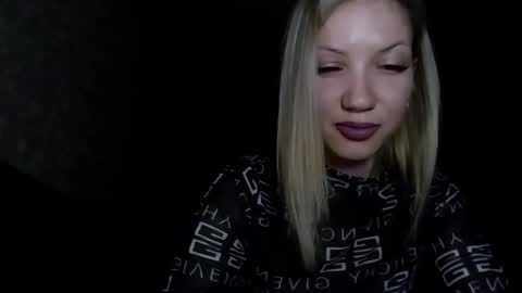 JumikaLoverx online show from April 8, 6:22 pm