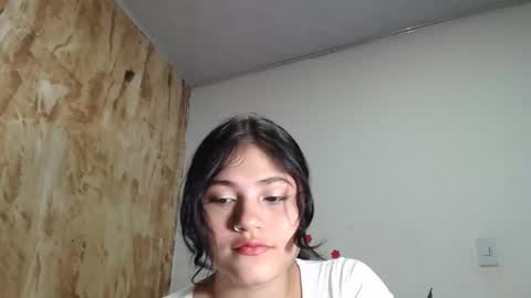 junasex online show from December 15, 2:46 pm