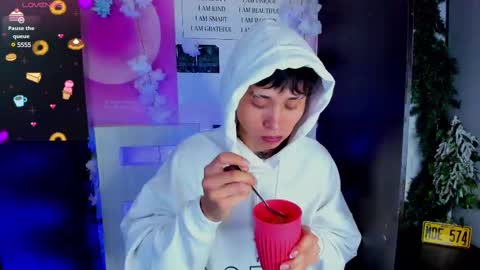 Snapshot of juniior0_0 chatting on February 16, 1:36 am Junior online show from February 16, 1:36 am