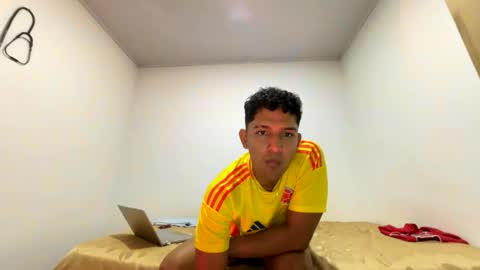 junior_osorio_2 online show from January 16, 4:21 am