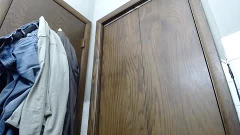 Snapshot of junk_yard_dog chatting on January 7, 2:51 pm Dave online show from January 7, 2:51 pm