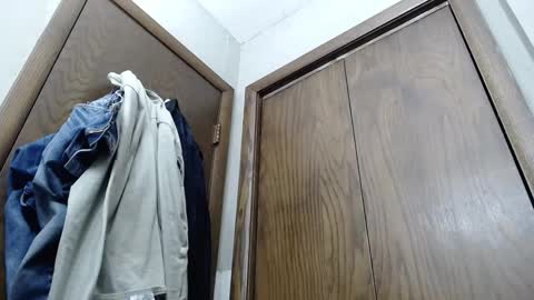 Snapshot of junk_yard_dog chatting on February 17, 1:22 pm Dave online show from February 17, 1:22 pm