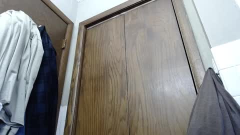 Snapshot of junk_yard_dog chatting on February 16, 2:10 pm Dave online show from February 16, 2:10 pm