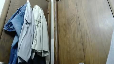 Snapshot of junk_yard_dog chatting on October 23, 1:45 pm Dave online show from October 23, 1:45 pm