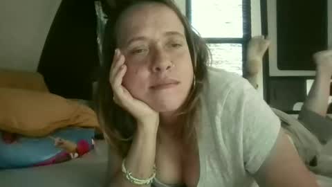 CamperGirl online show from April 14, 6:55 pm