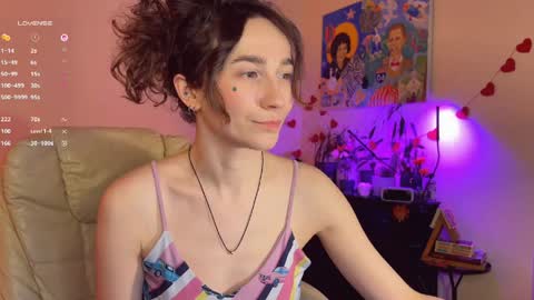 Jessica  I will be here on Tuesday November 26th online show from April 2, 2:46 pm