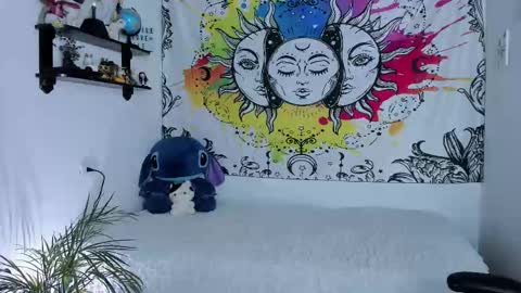 Sofia online show from November 11, 4:31 pm