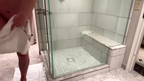 justuravgdad  justuravgmom online show from March 11, 6:30 am