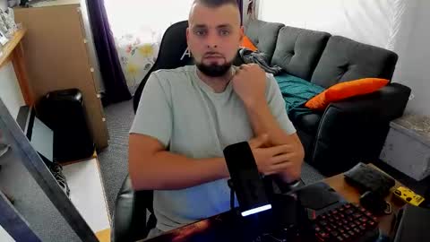 justforfunchriss online show from October 16, 9:42 am