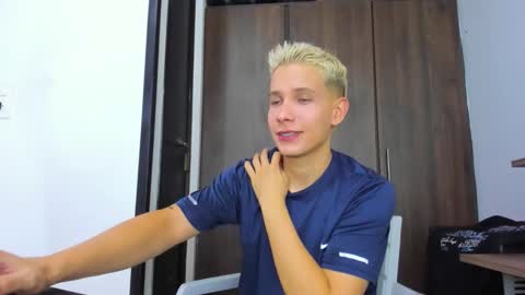 justin_biker online show from November 13, 2:03 am