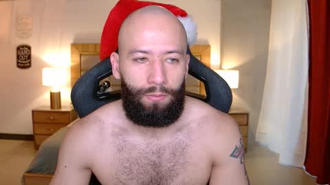 Justin online show from December 5, 11:41 am